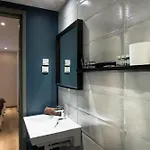 Johan & Aparthotel 4*
