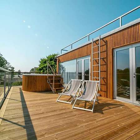 Lejlighedshotel Johan & 4*