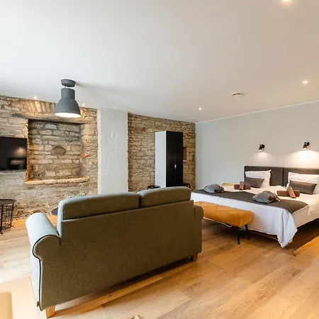Johan & Aparthotel