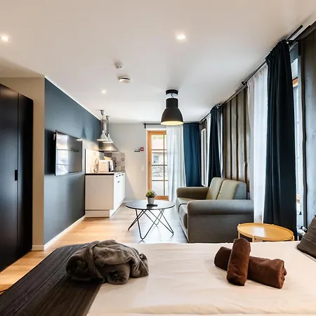 Johan & Aparthotel 4*