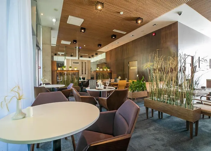 Johan & شقة فندقية كوريسارِ